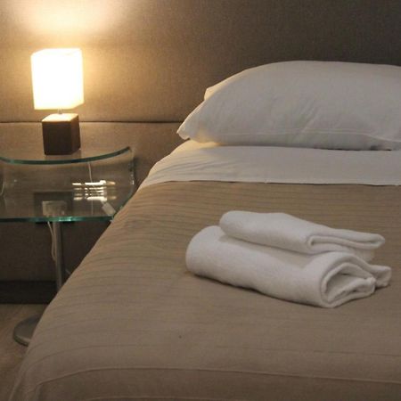 ローマ Favorit Bed & Breakfast エクステリア 写真